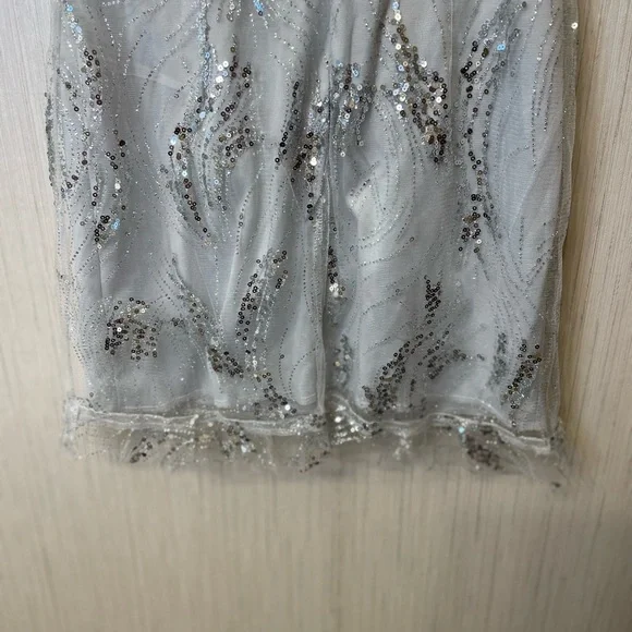 Lucy in the Sky Shimmering Silver Sequin Dress Size S - Picture 4 of 9